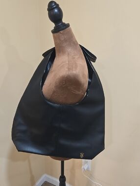 Victoria's Secret Black Large Hobo Tote Bag NWT!!!